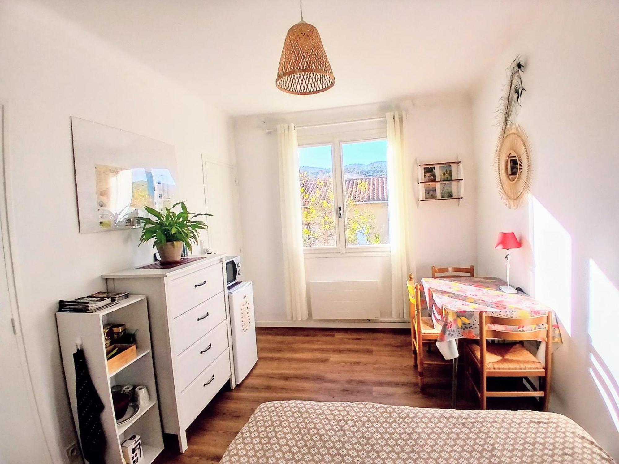 Comme Un Petit Studio - Totalement Independant - Entree Autonome Prades  Exterior photo